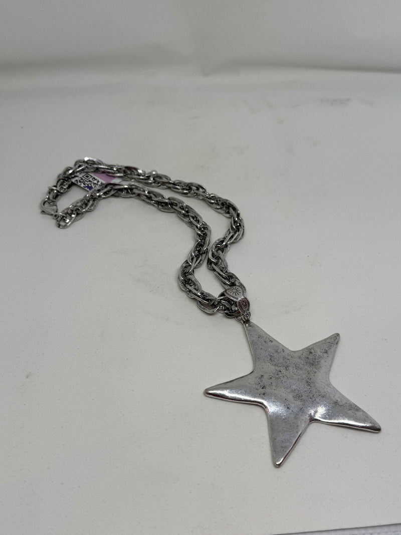Star chunky necklace