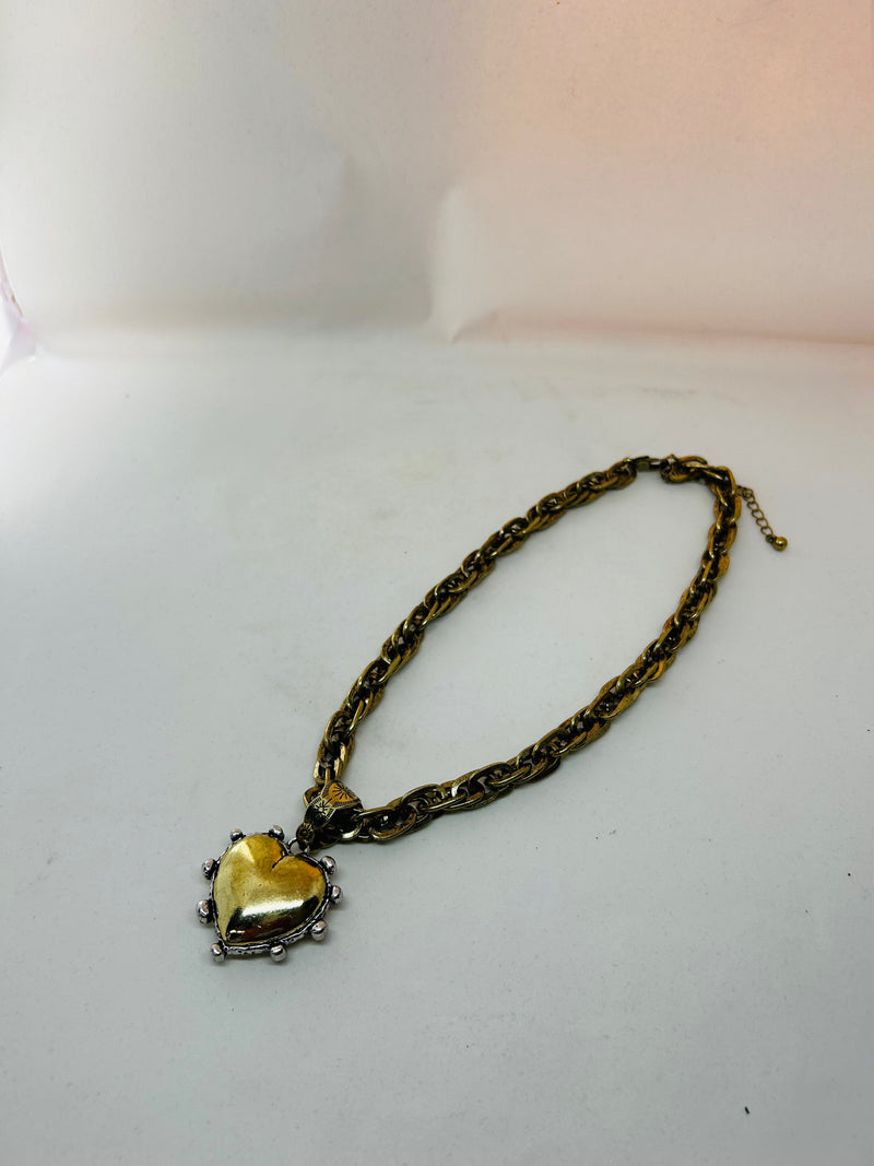 Gold chunky heart necklace