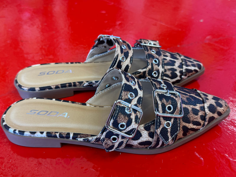 Leopard flats/ buckle up